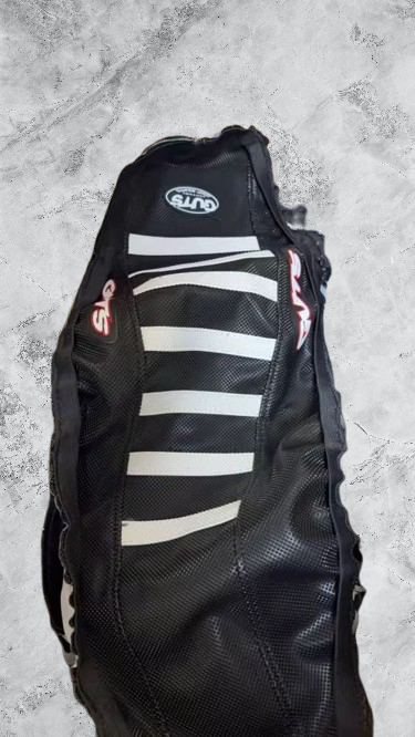 Guts seat cover for ULTRA BEE